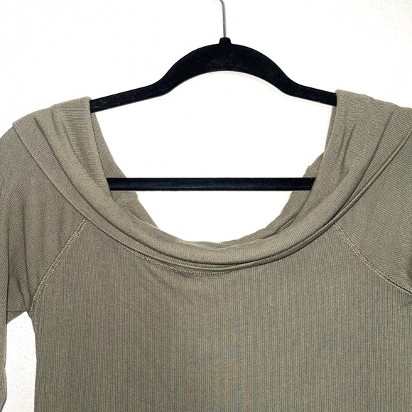 Anthropologie Saturday Sunday Olive Green Rib Off the Shoulder Top Small Women’s - Picture 2 of 11